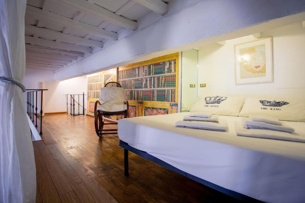 Angi's The New Luxury In Heart Roma
